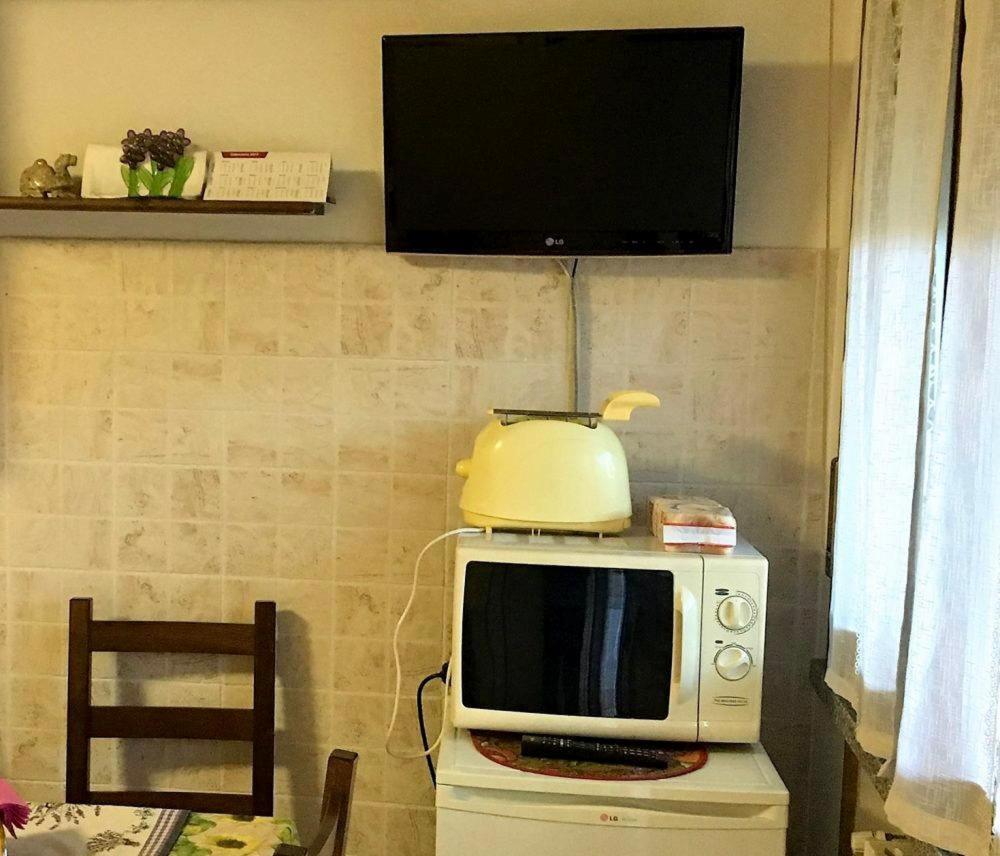 B&B Il Parco Parma Bagian luar foto